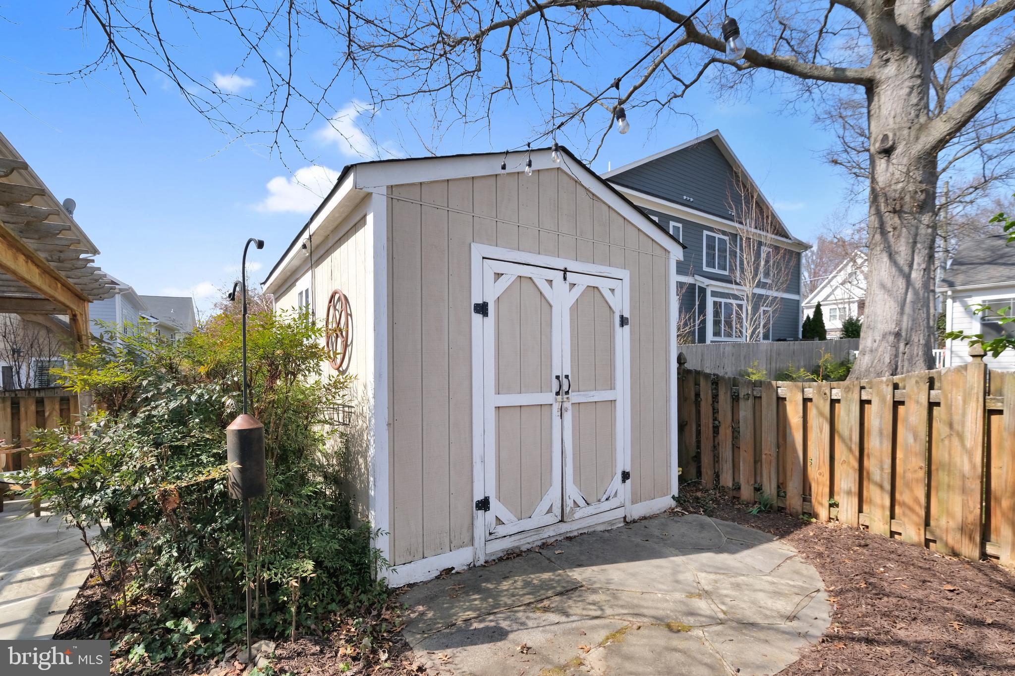 HOLLIN HALL VILLAGE - Residential