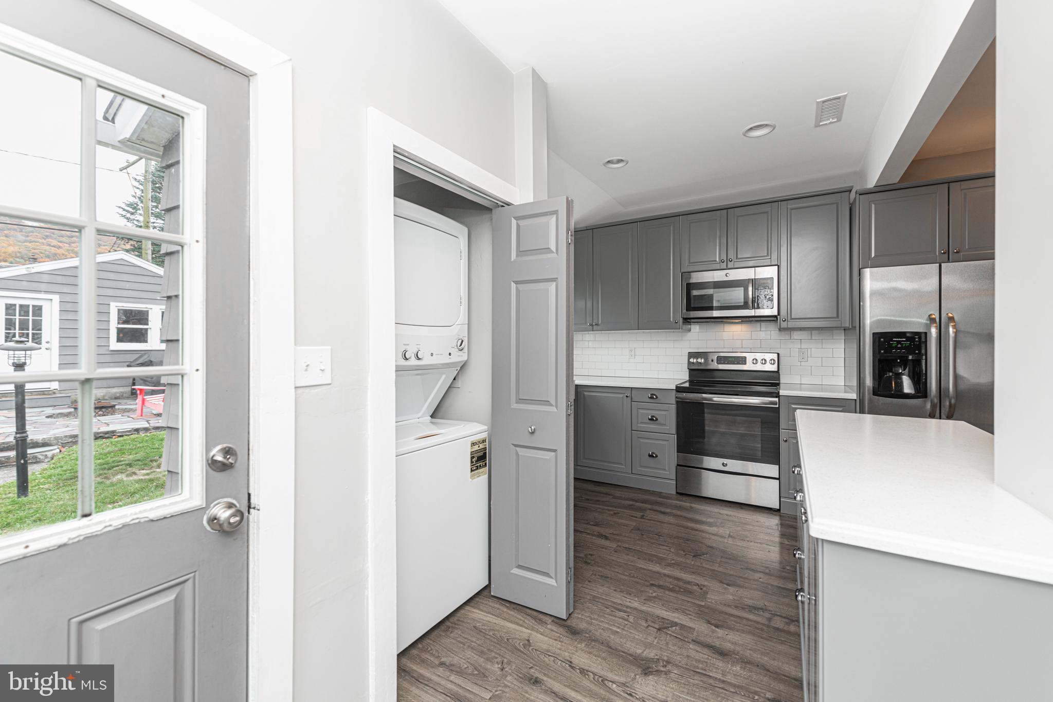 STEEL CITY - Residential