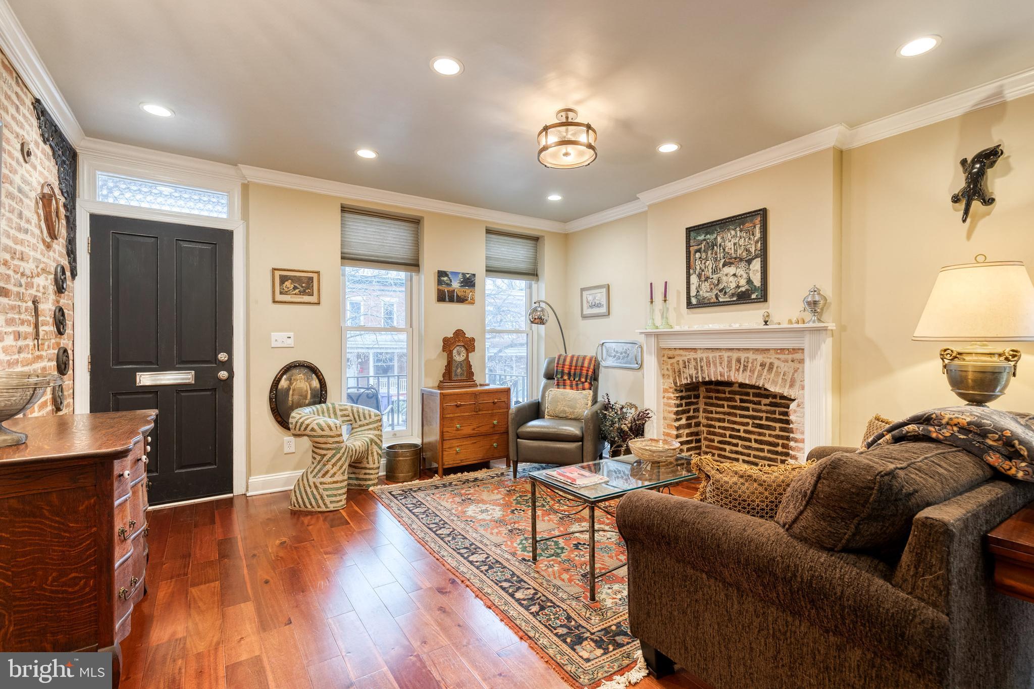 HAMPDEN HISTORIC DISTRICT - Residential