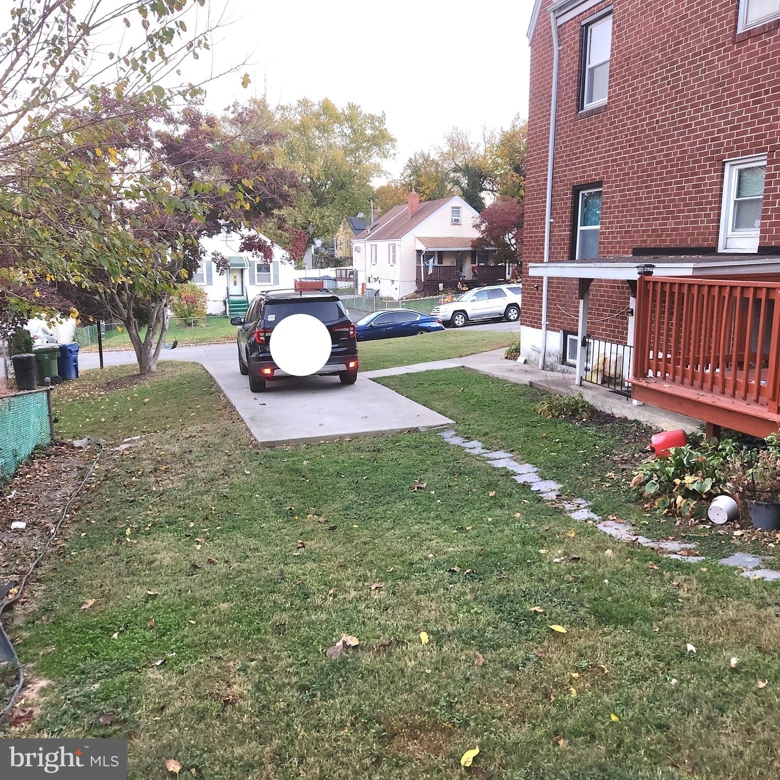 FRANKFORD - Residential Lease