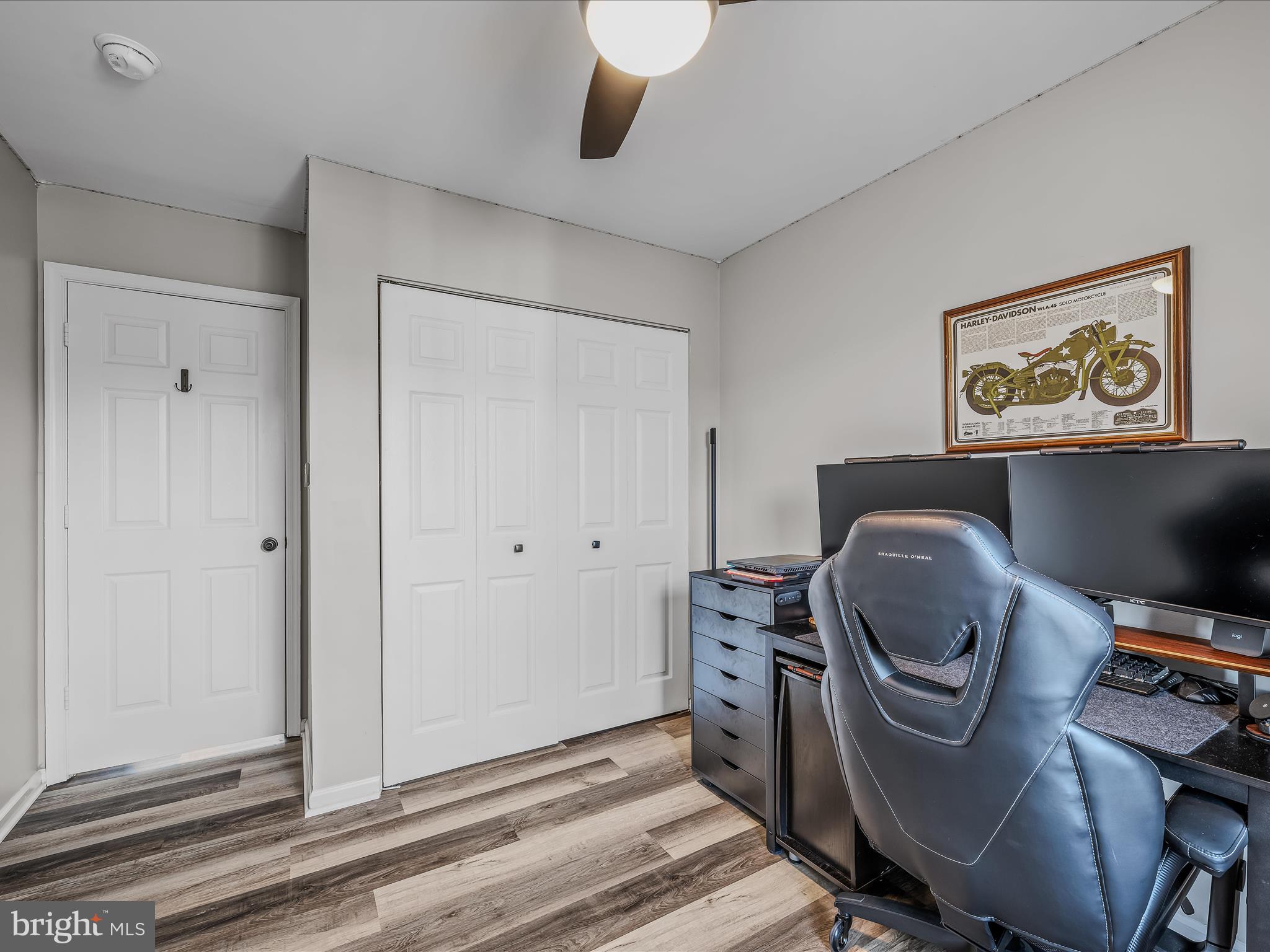 GEORGETOWN SQUARE - Residential