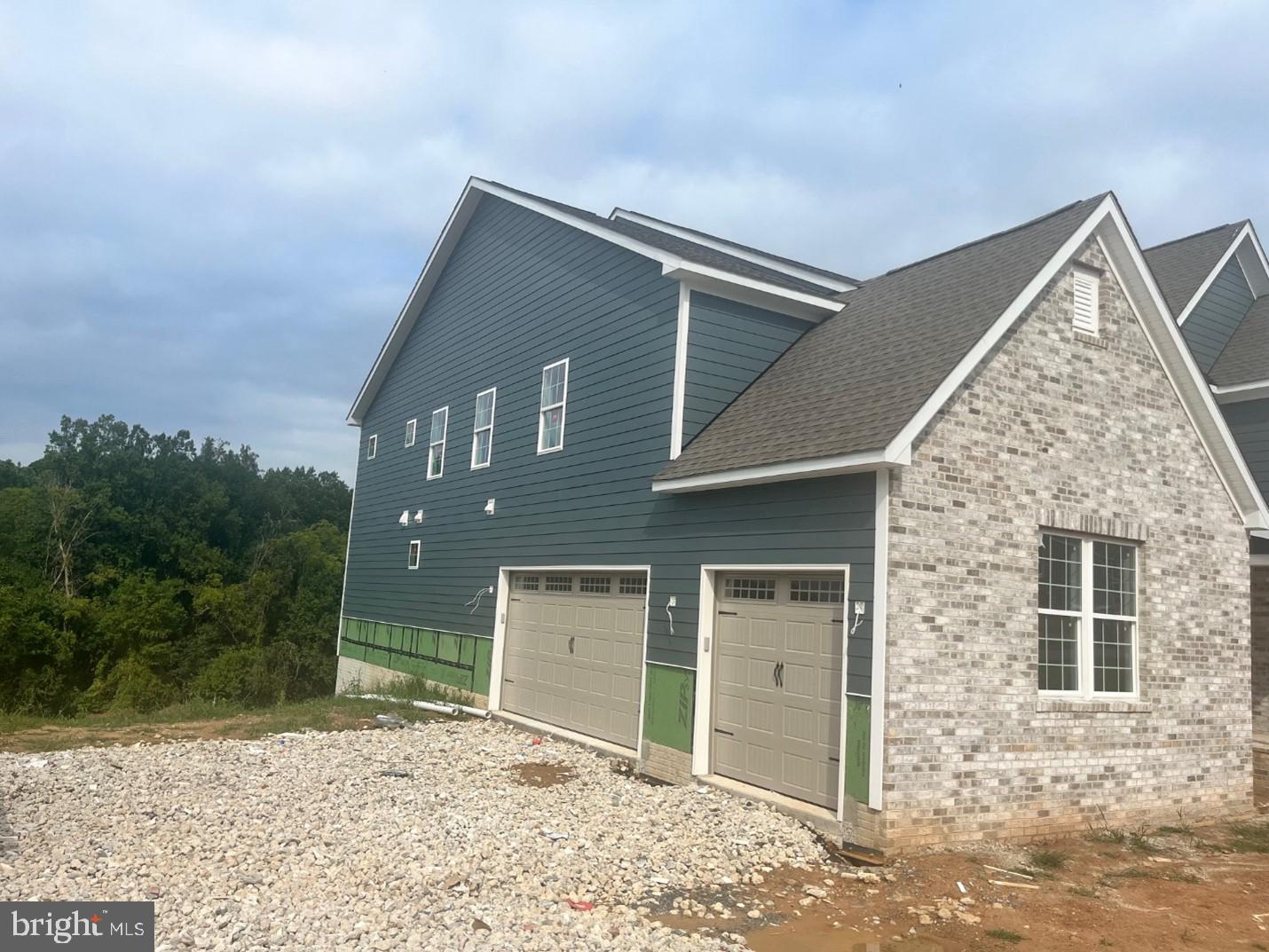 SENECA FARM - Residential