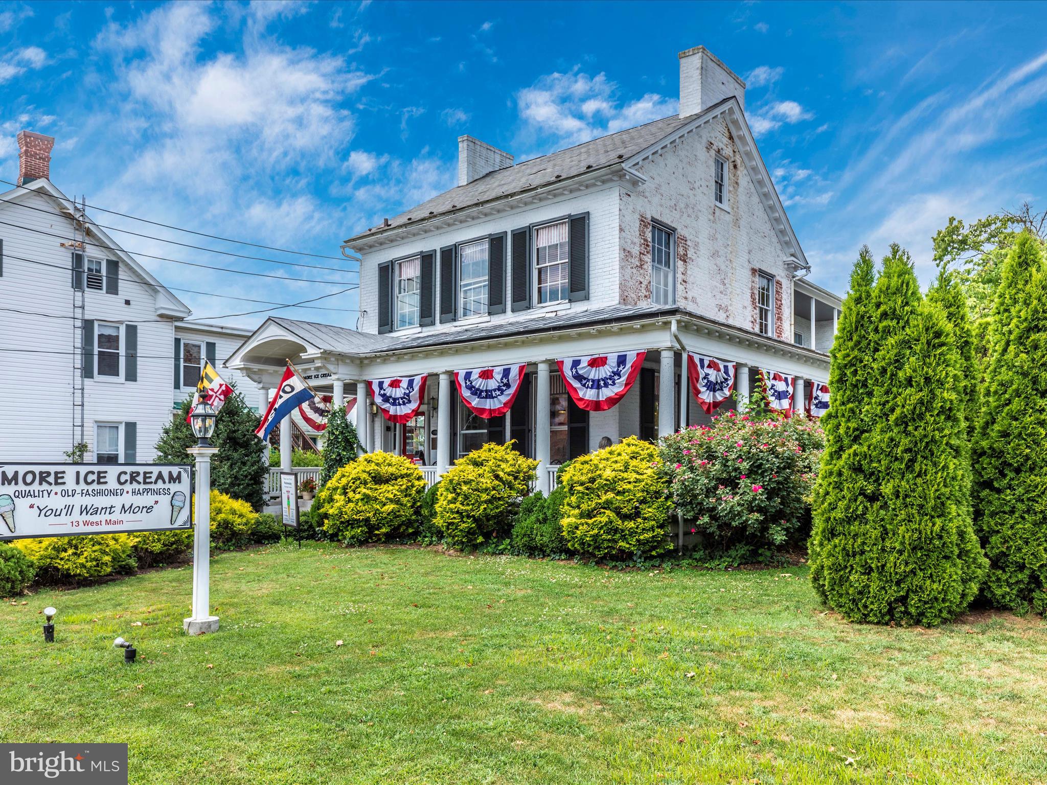 GLENBROOK - Residential