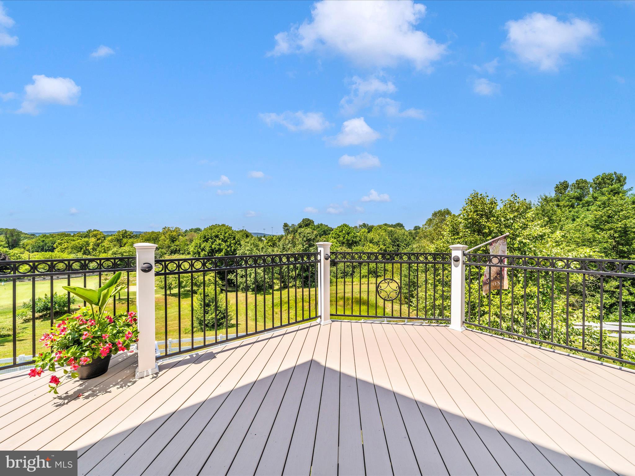 GLENBROOK - Residential