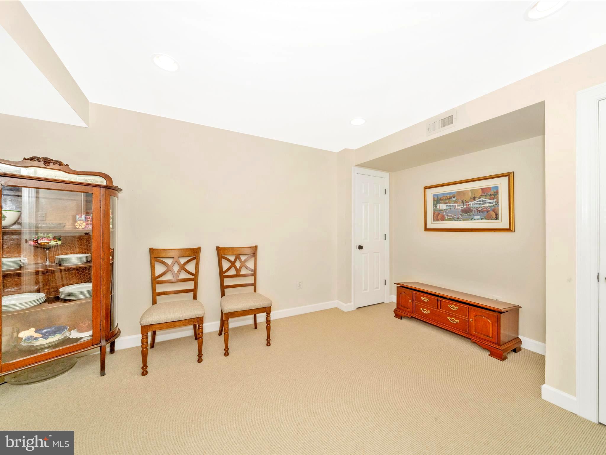 GLENBROOK - Residential