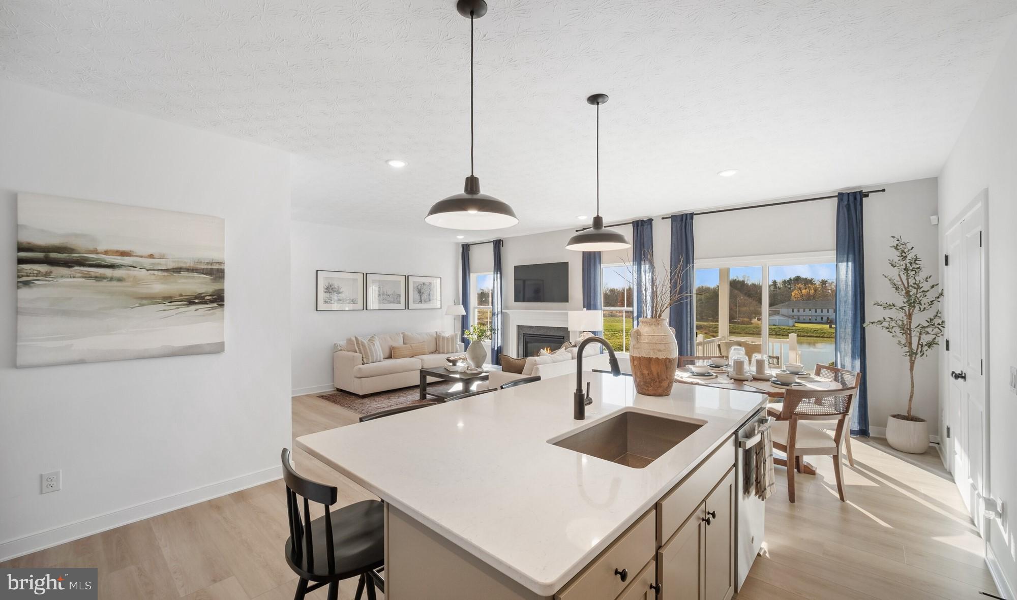 LIBERTY RUN - Residential