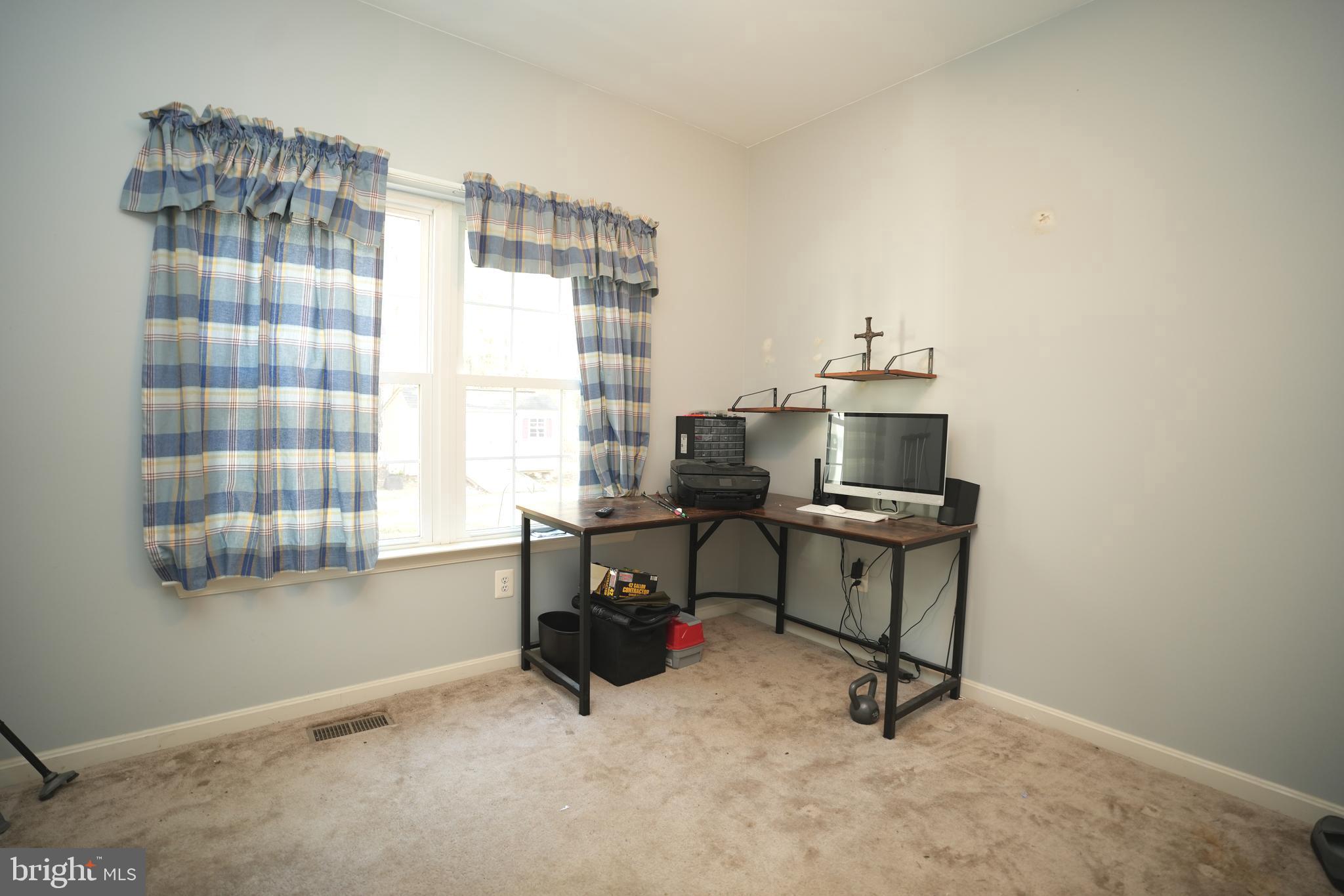 FOREST FARM - Residential