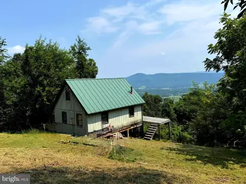 MLS: WVHD2003704
