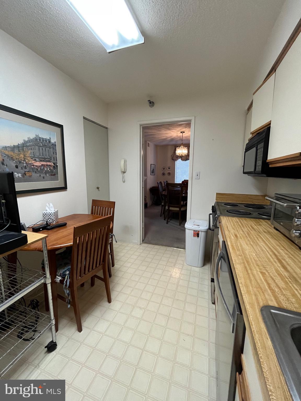 FAIRWAYS NORTH - Residential