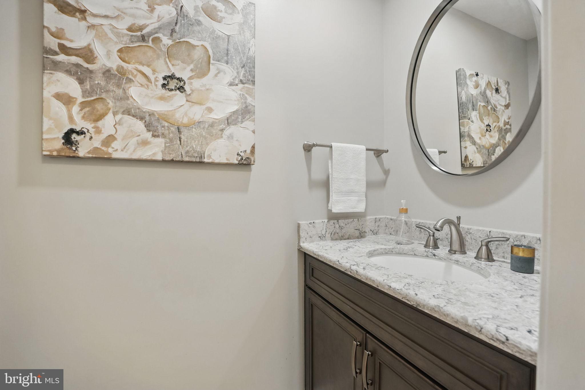 PINECREST - Residential