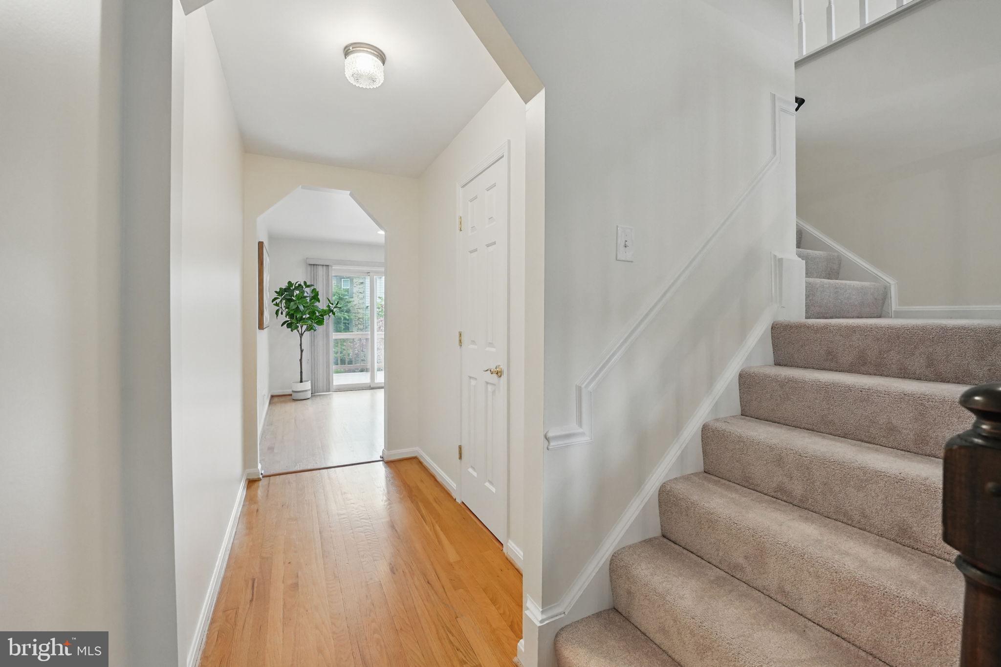 PINECREST - Residential