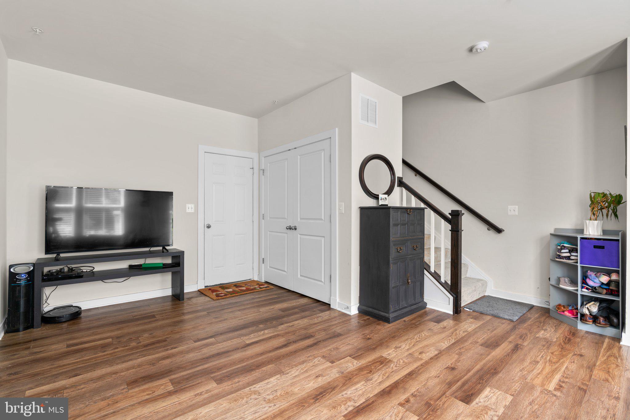 ODENTON STATION - Residential