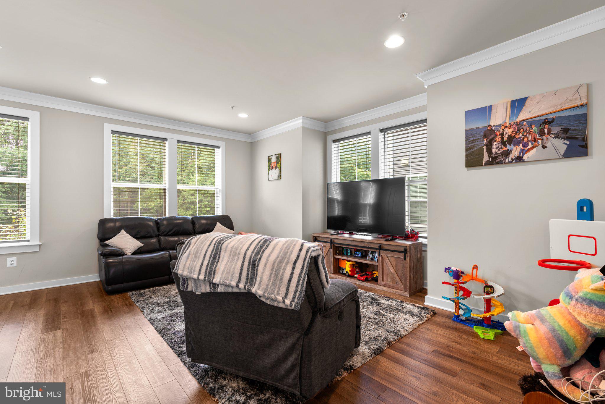 ODENTON STATION - Residential