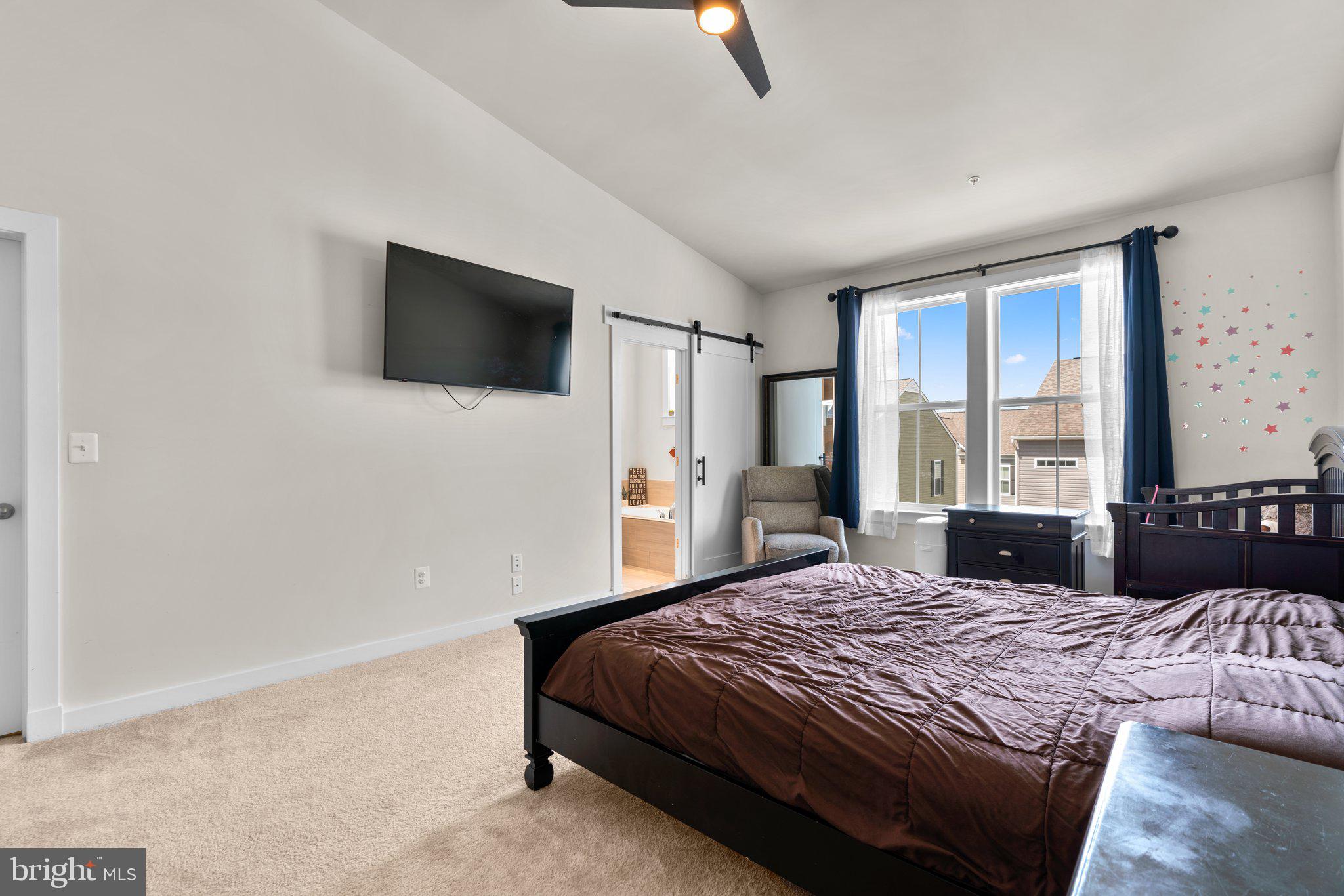 ODENTON STATION - Residential