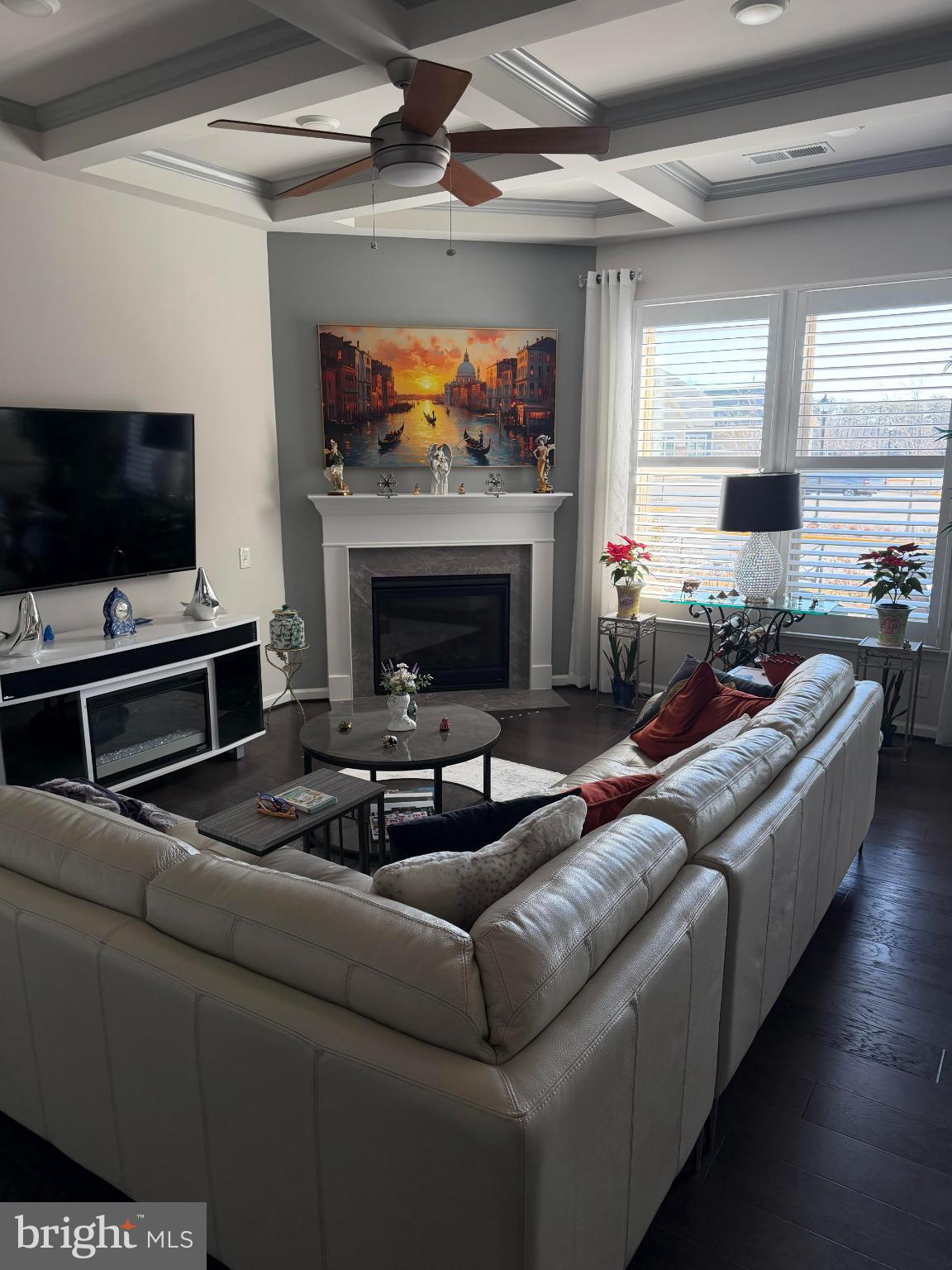 6863 MOONSTONE PEONY LANE