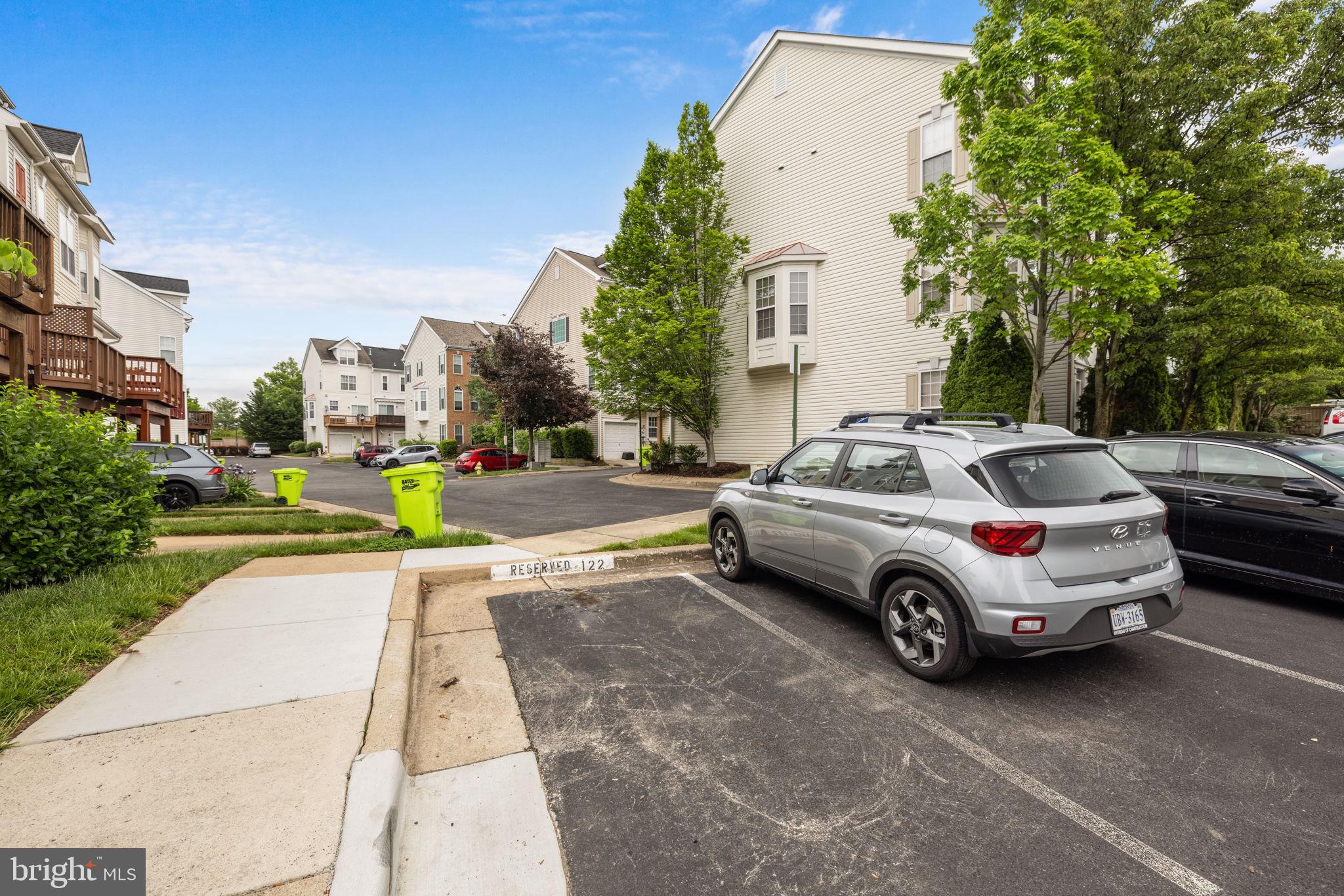 SUMMERS GROVE - Residential