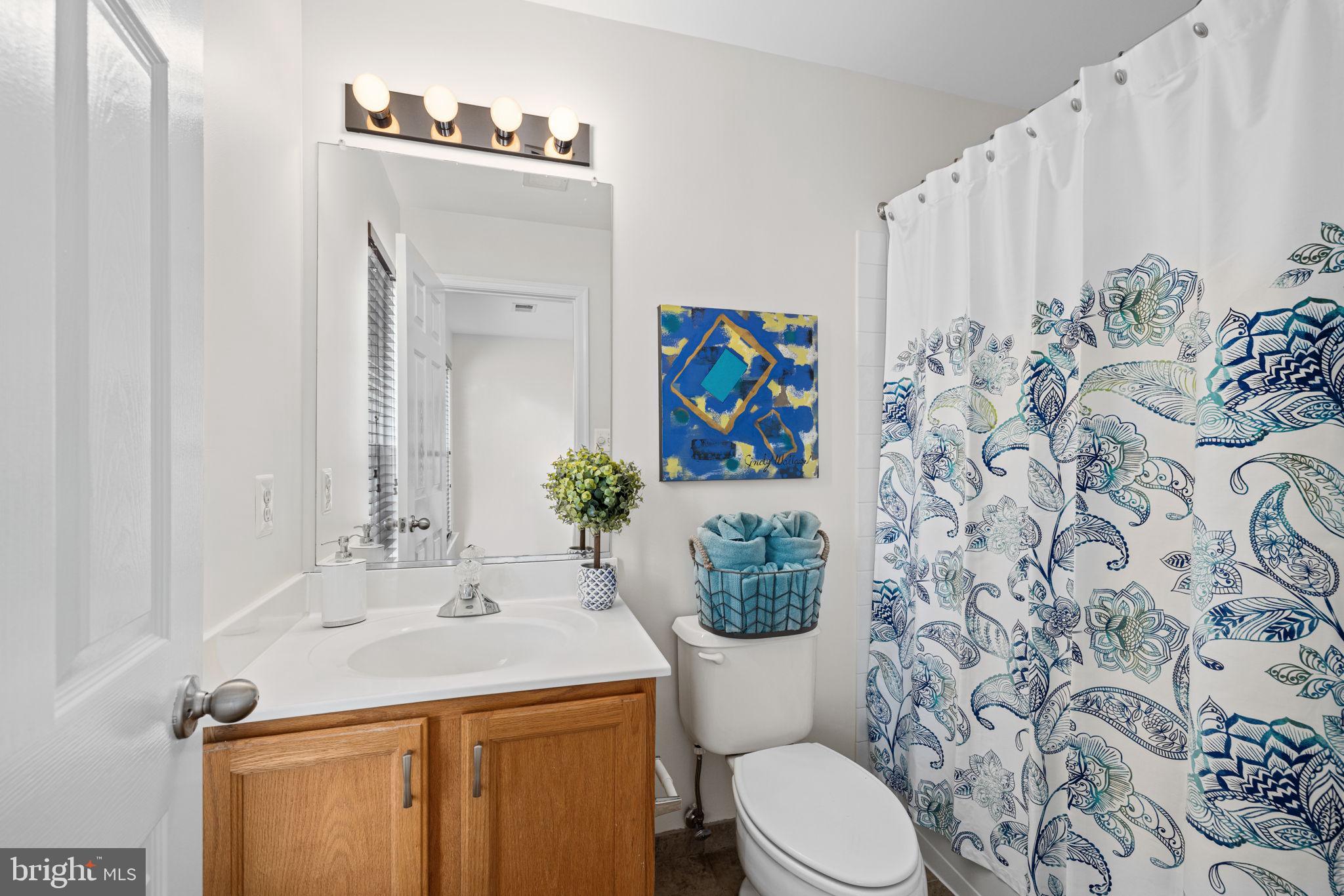 SUMMERS GROVE - Residential