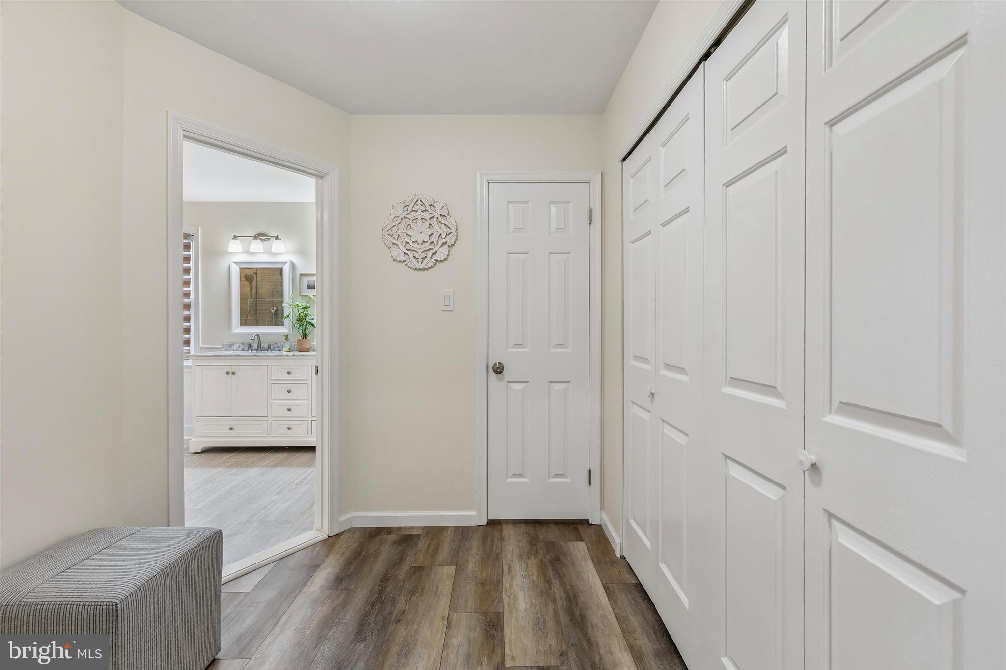 GWYNEDD HUNT - Residential