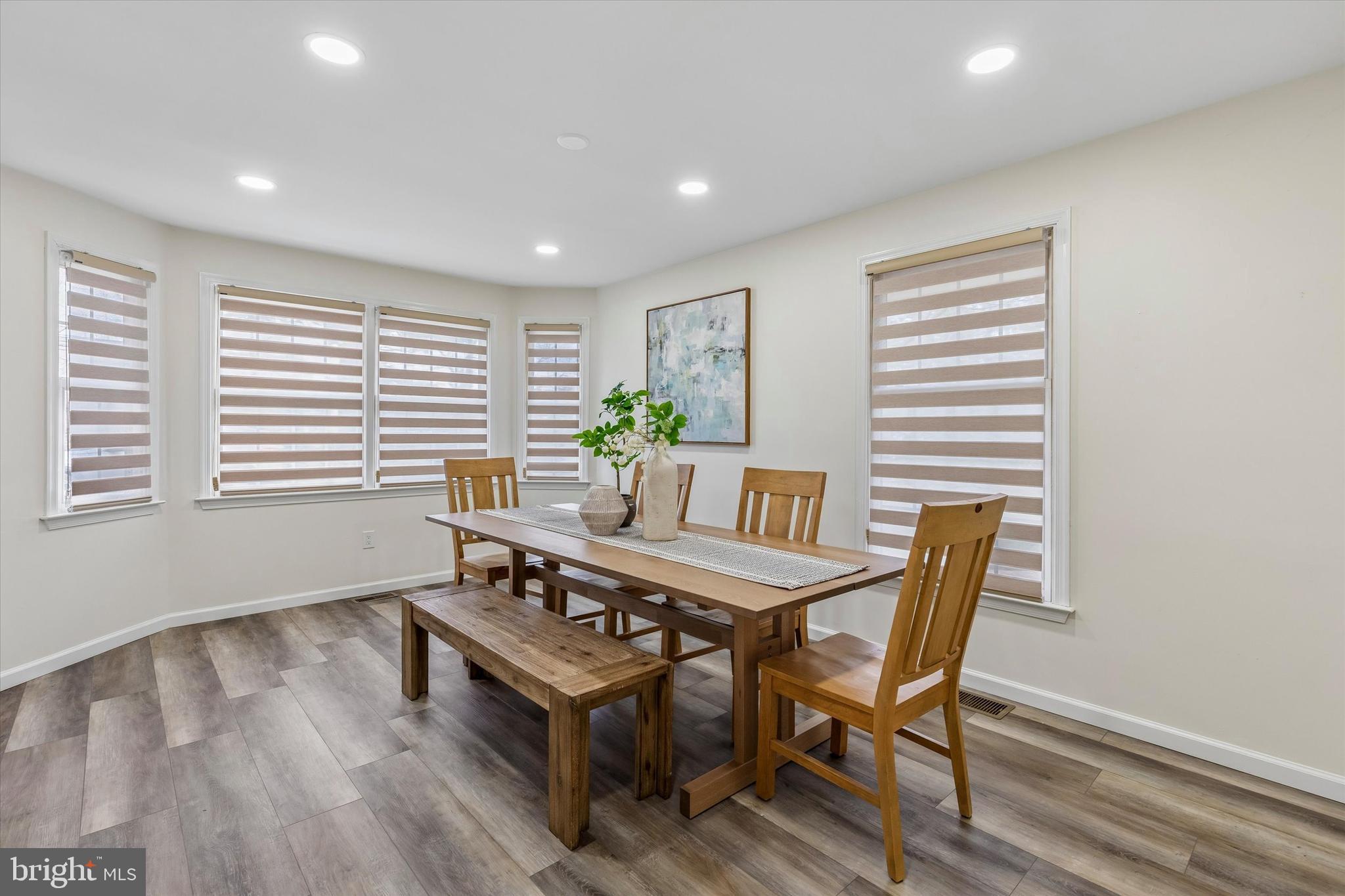 GWYNEDD HUNT - Residential