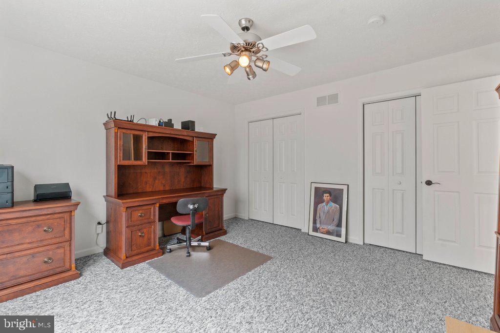 FREELAND - Residential