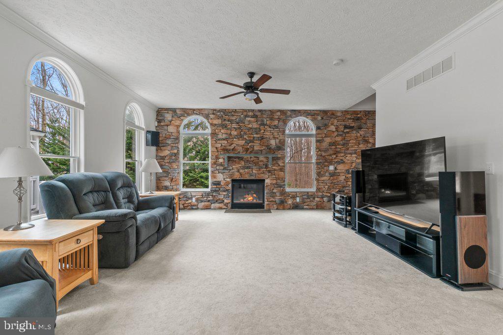 FREELAND - Residential