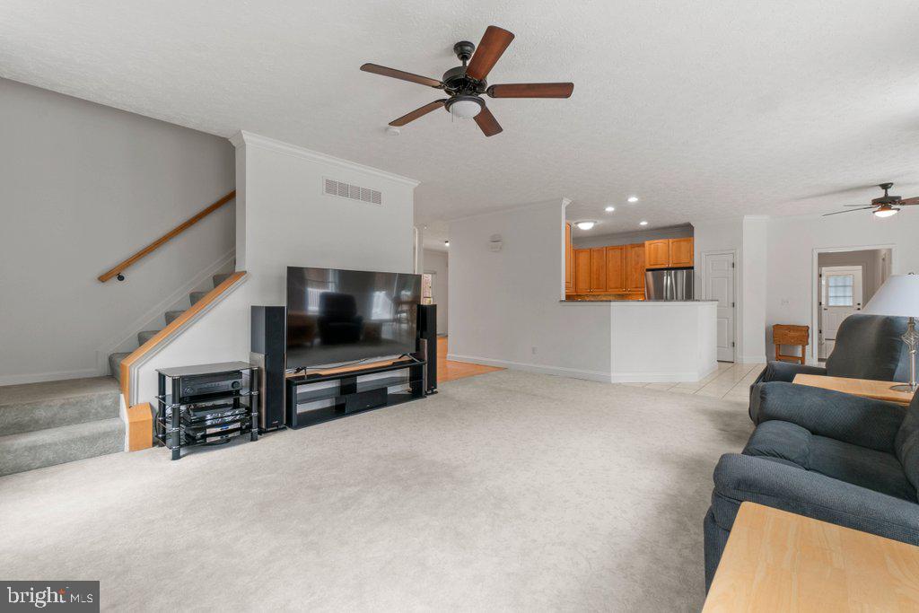 FREELAND - Residential