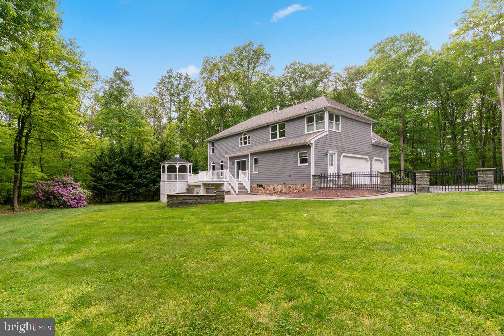 FREELAND - Residential