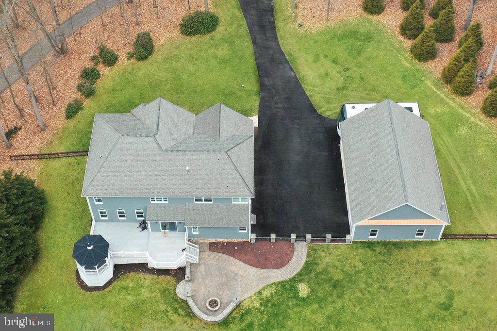 FREELAND - Residential