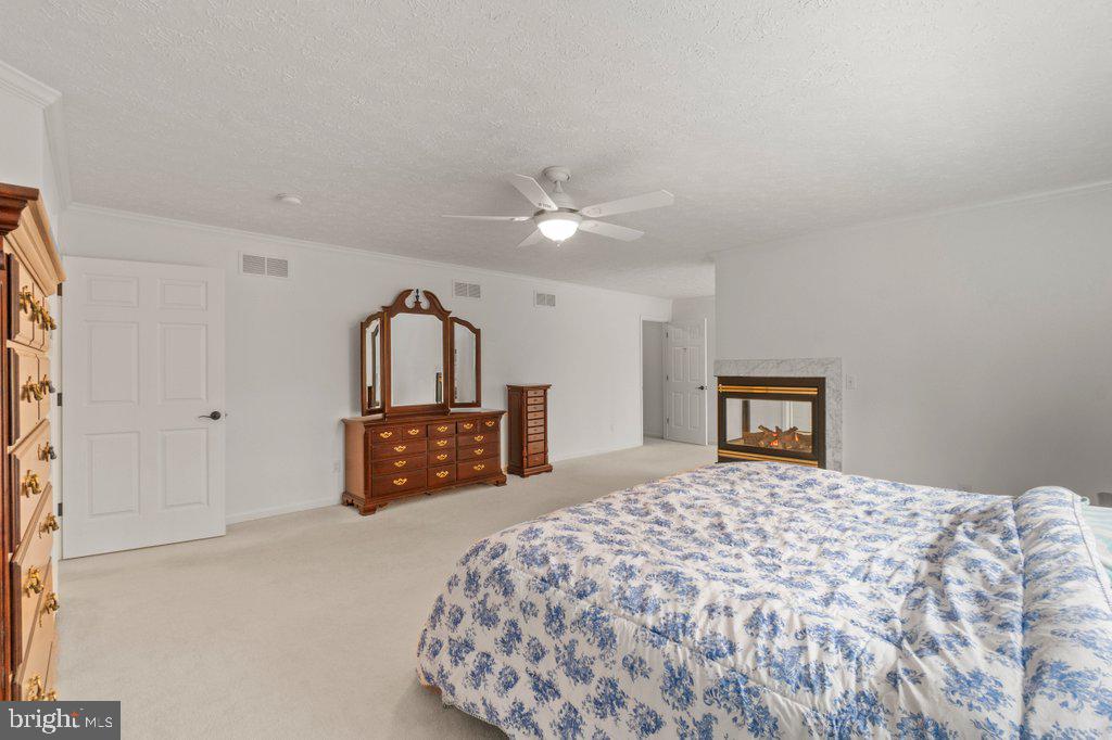 FREELAND - Residential