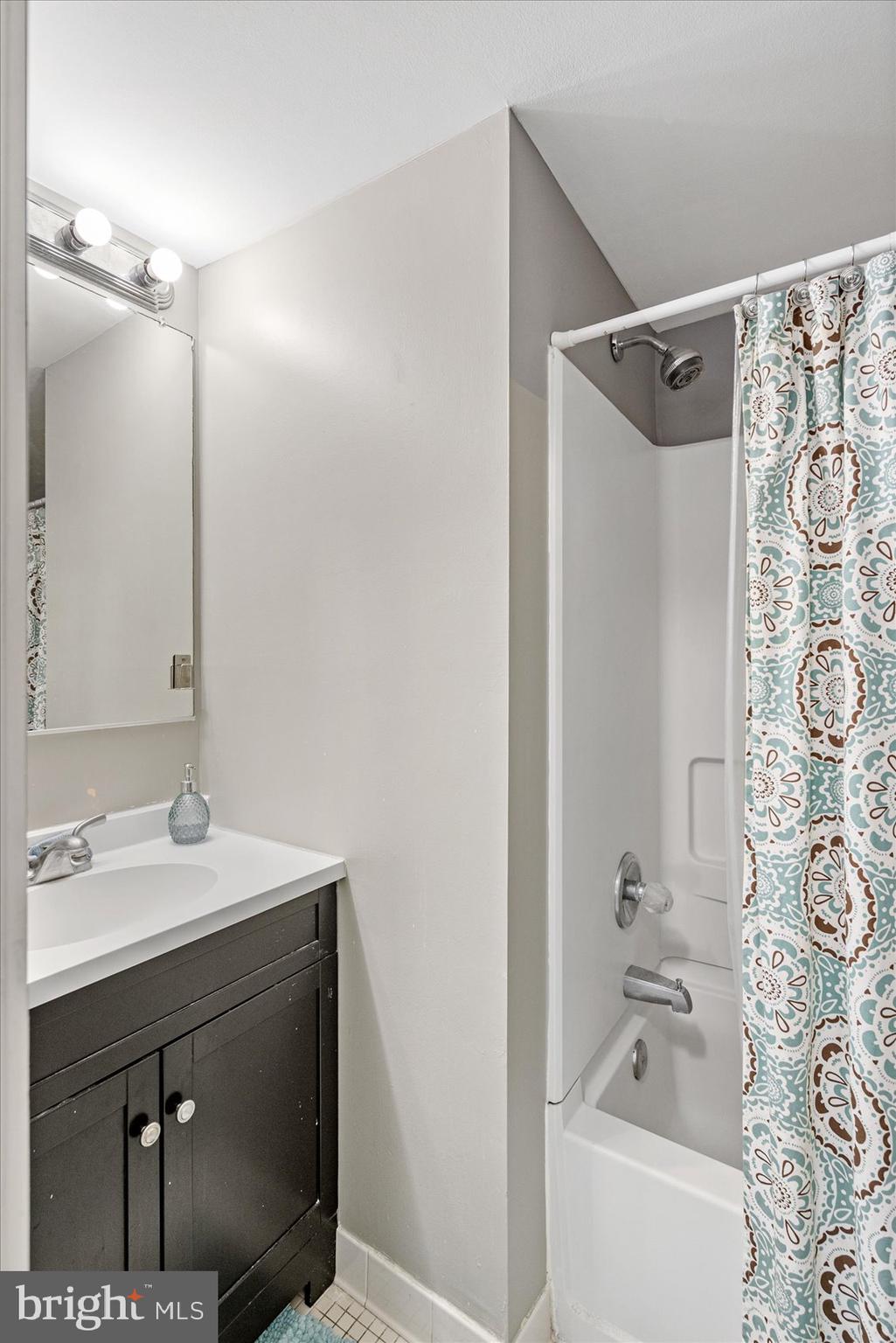 OTTERBEIN - Residential Lease