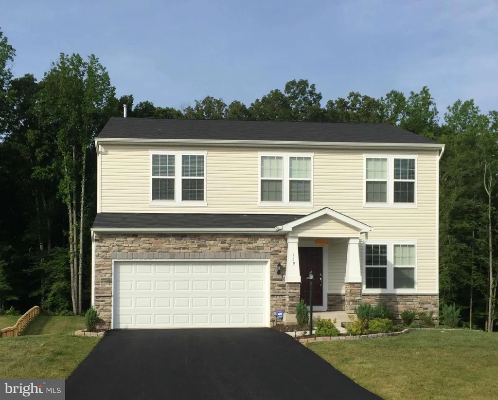 119 Royal Crescent Way, Fredericksburg, VA 22406