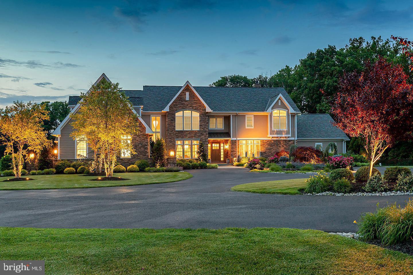 6 MEYERS CREEK COURT