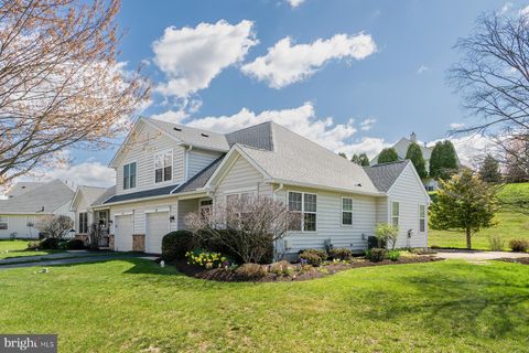 136 HASLAN LANE COATESVILLE PA 19320