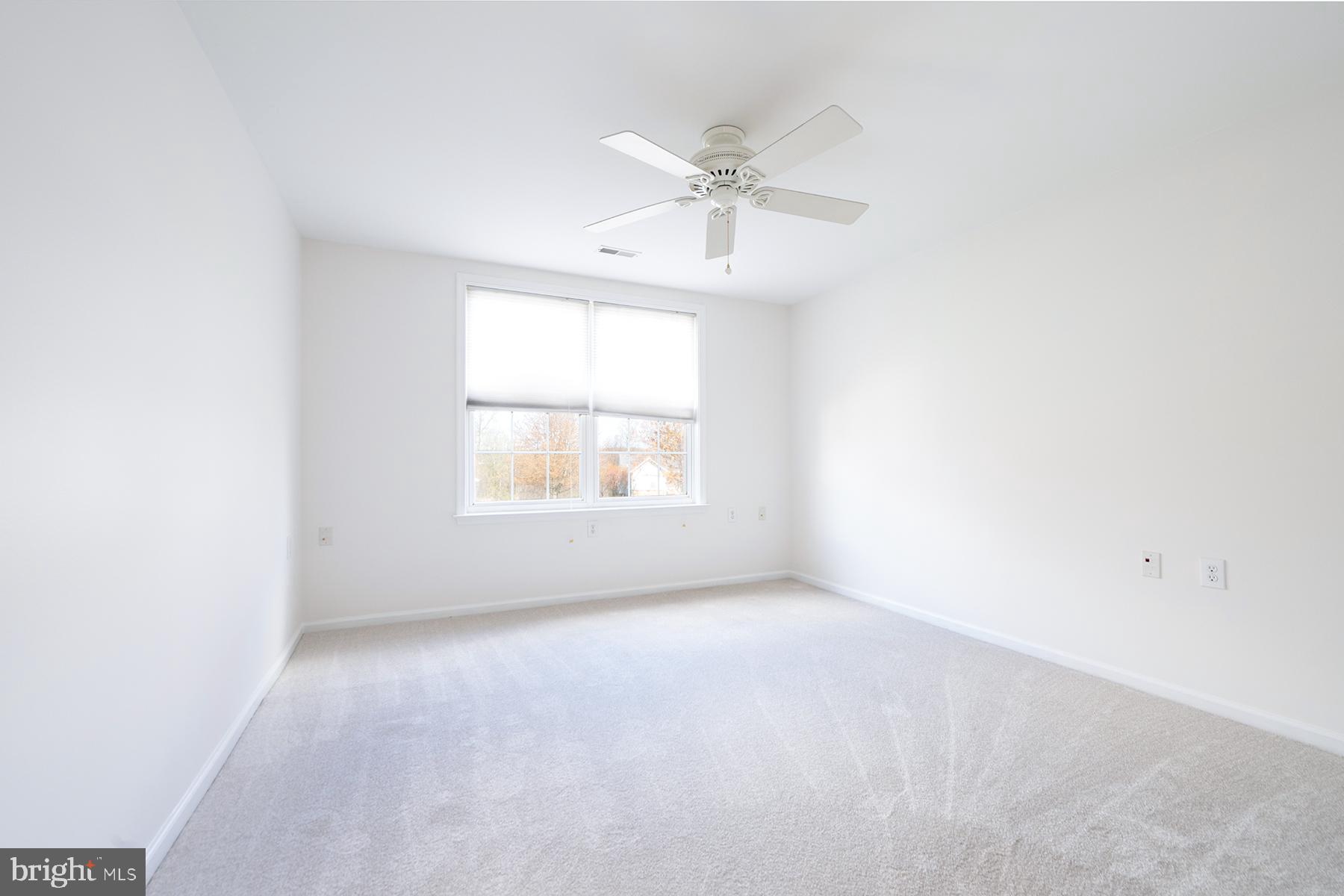 VILLAGES AT HILLVIEW - Residential