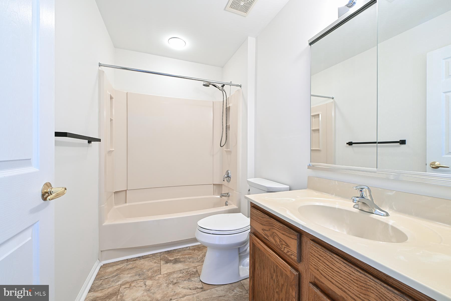 VILLAGES AT HILLVIEW - Residential