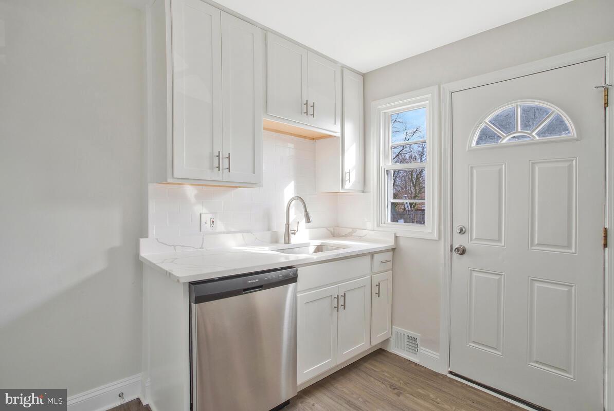 DEER PARK HEIGHTS-ADDN - Residential