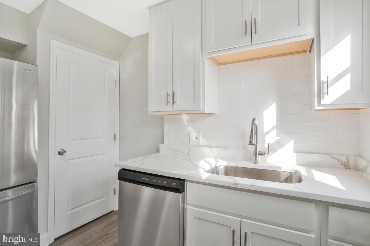 DEER PARK HEIGHTS-ADDN - Residential