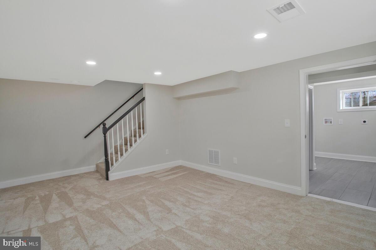 DEER PARK HEIGHTS-ADDN - Residential