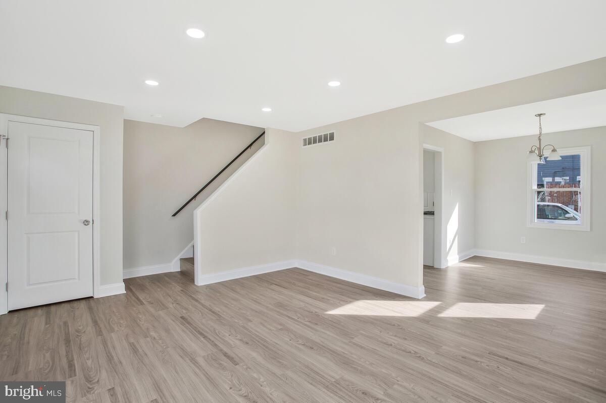 DEER PARK HEIGHTS-ADDN - Residential