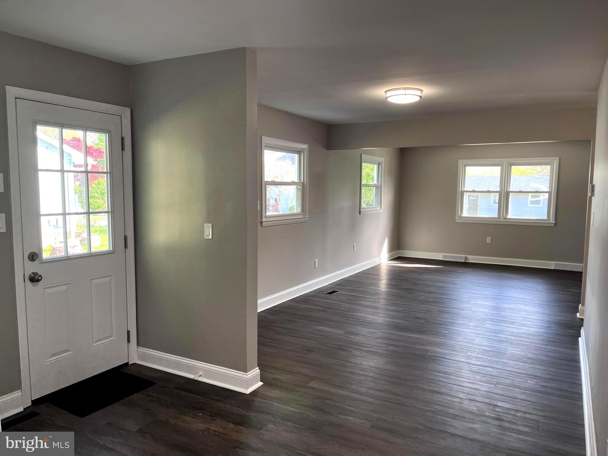 TOLLGATE - Residential