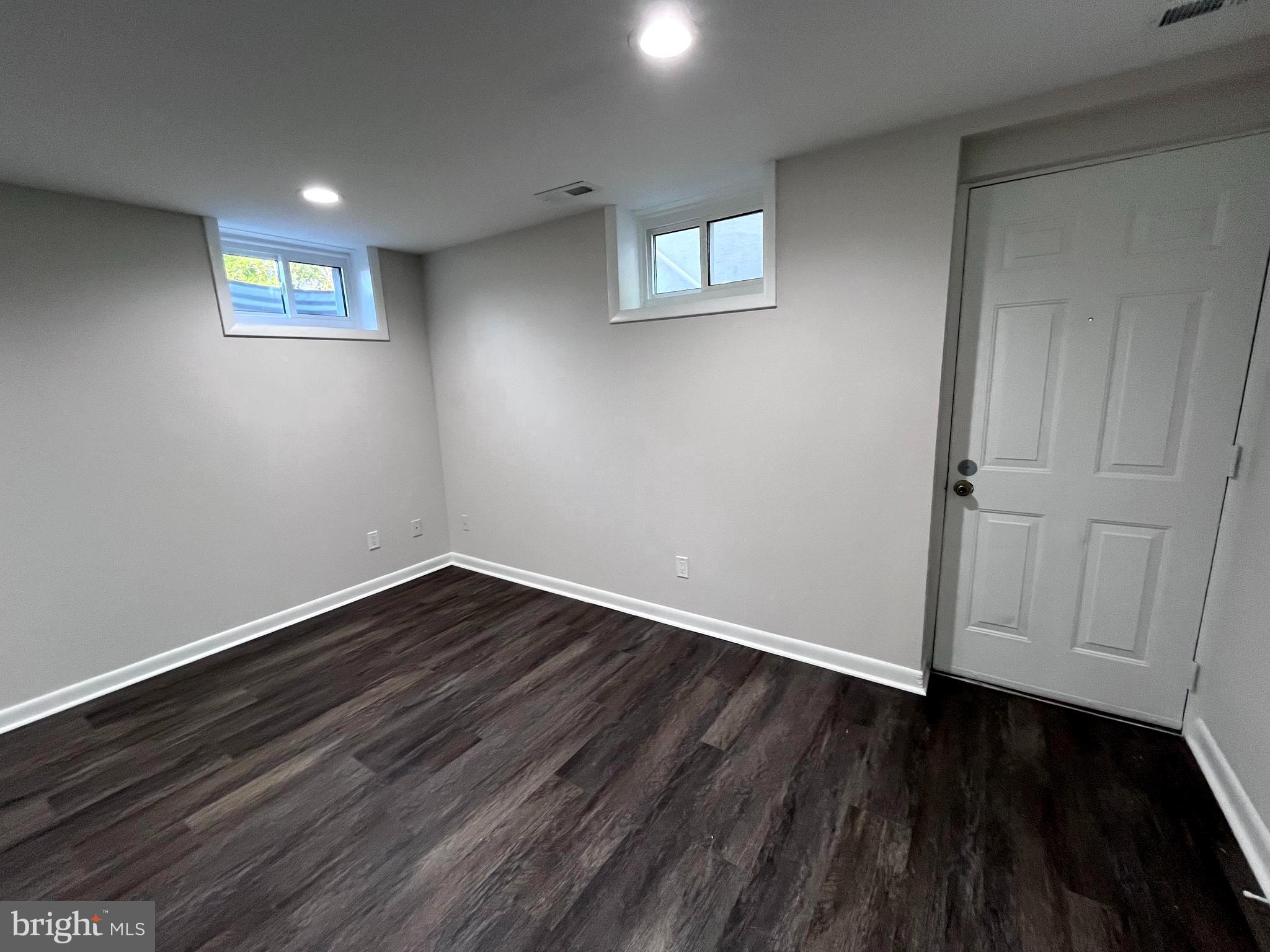 TOLLGATE - Residential