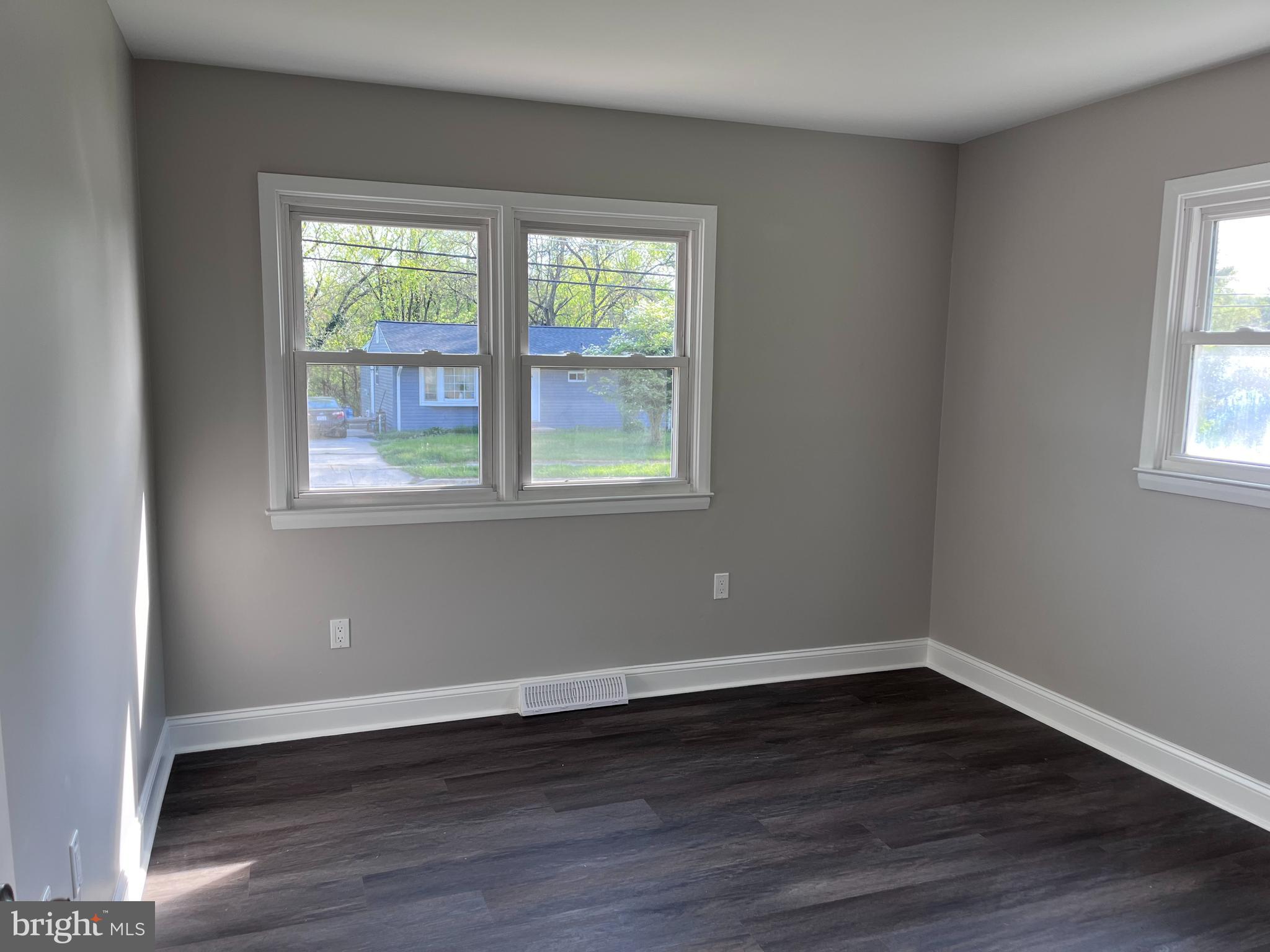 TOLLGATE - Residential