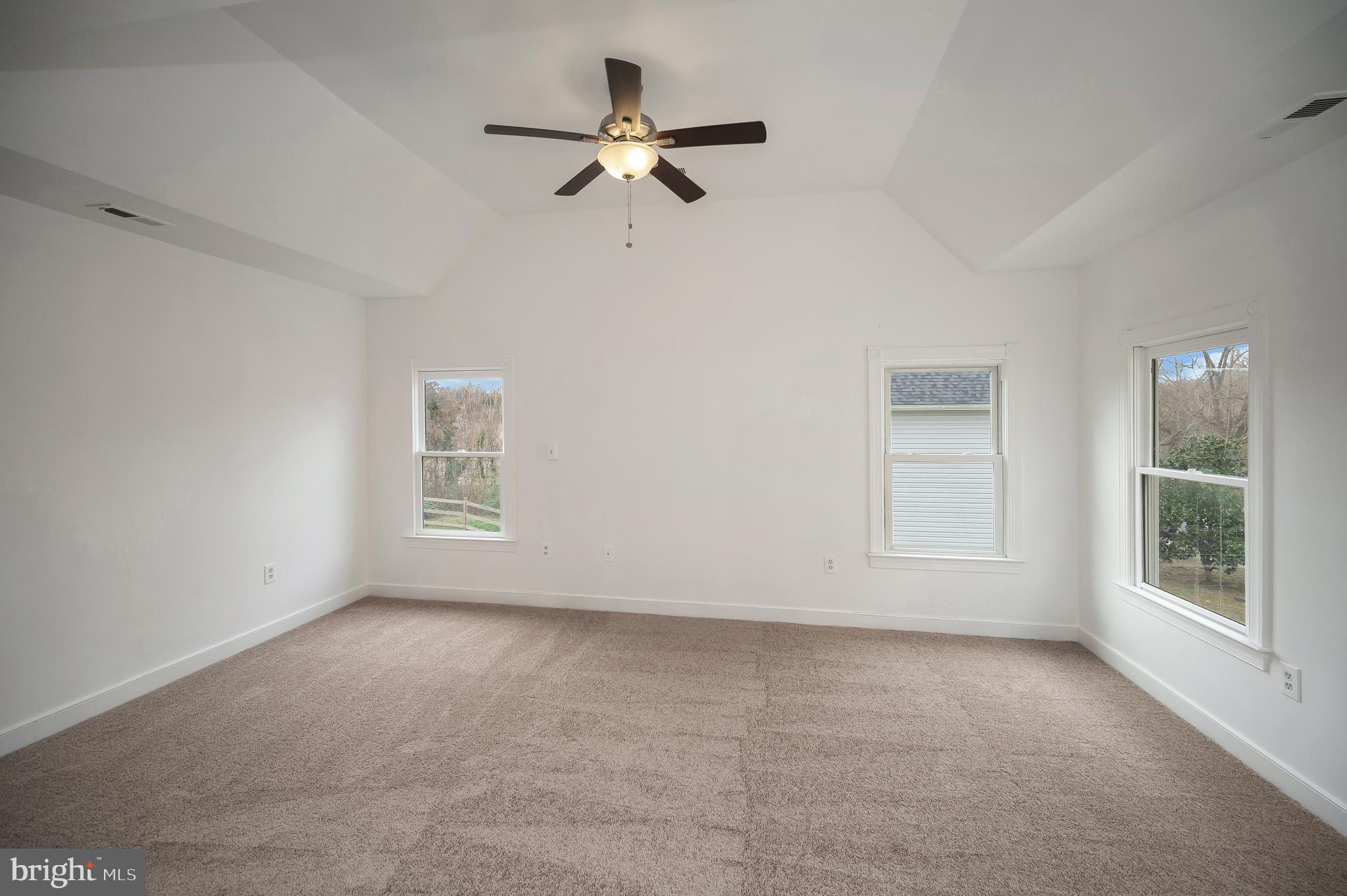 THE QUARTERS - Residential