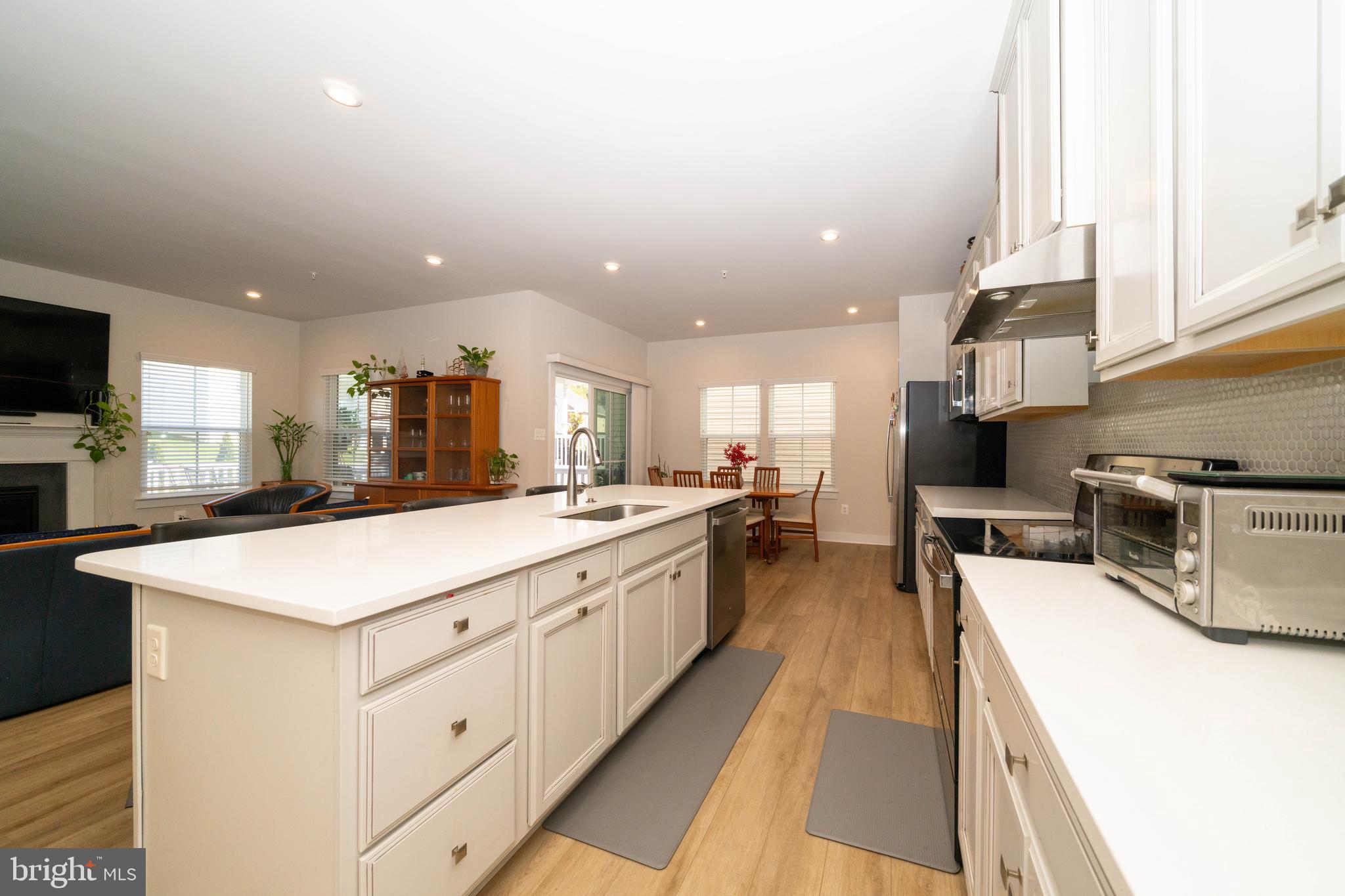 TWO RIVERS - Residential