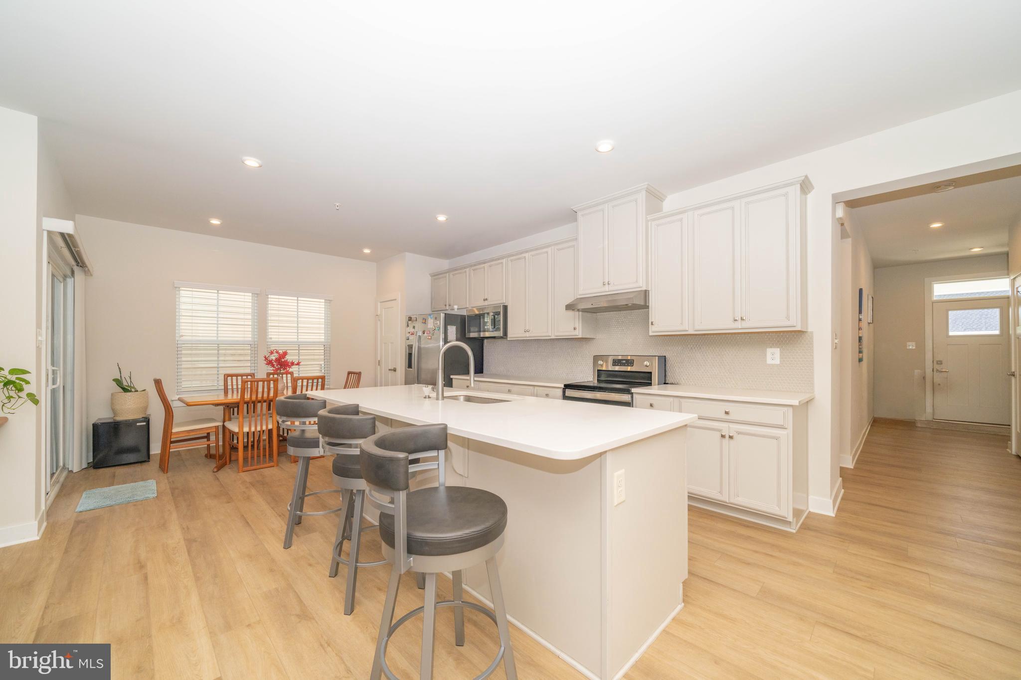 TWO RIVERS - Residential