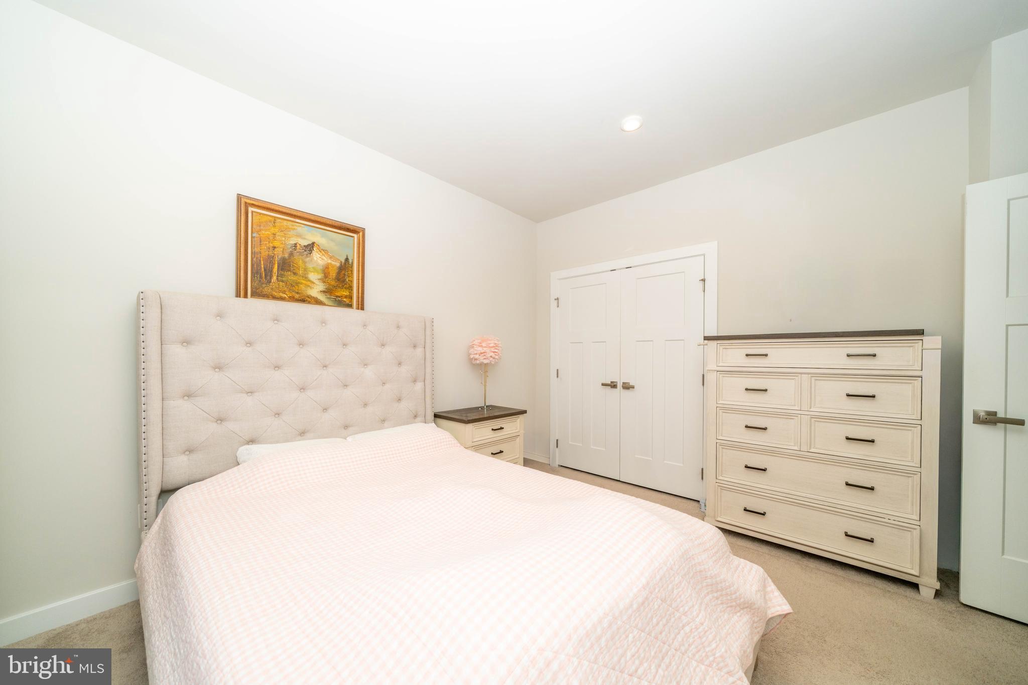 TWO RIVERS - Residential