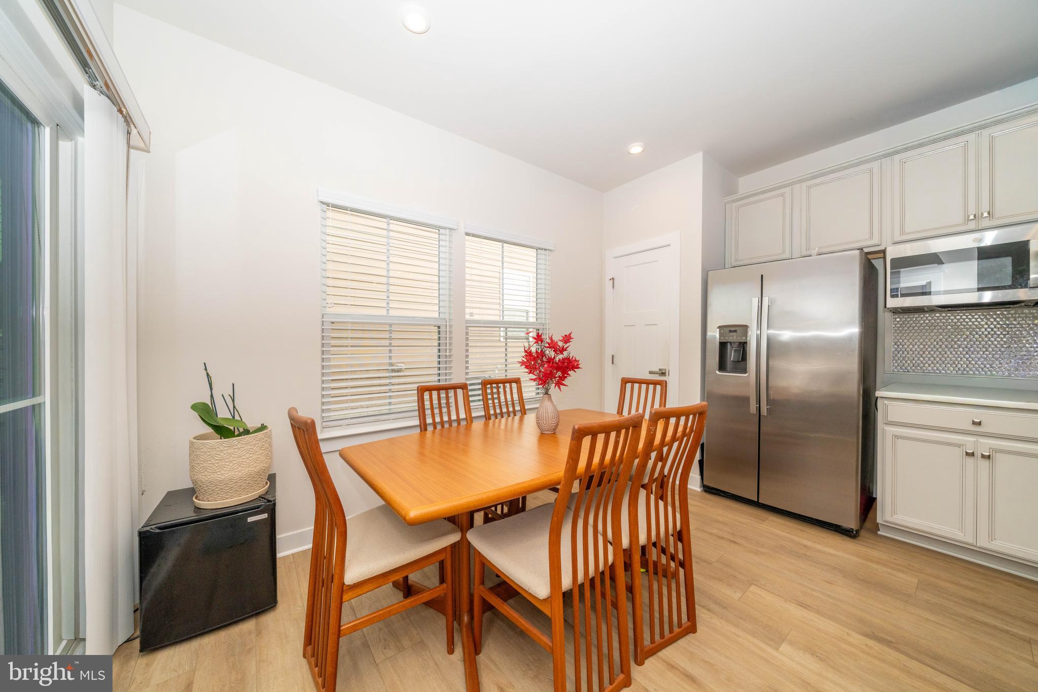 TWO RIVERS - Residential