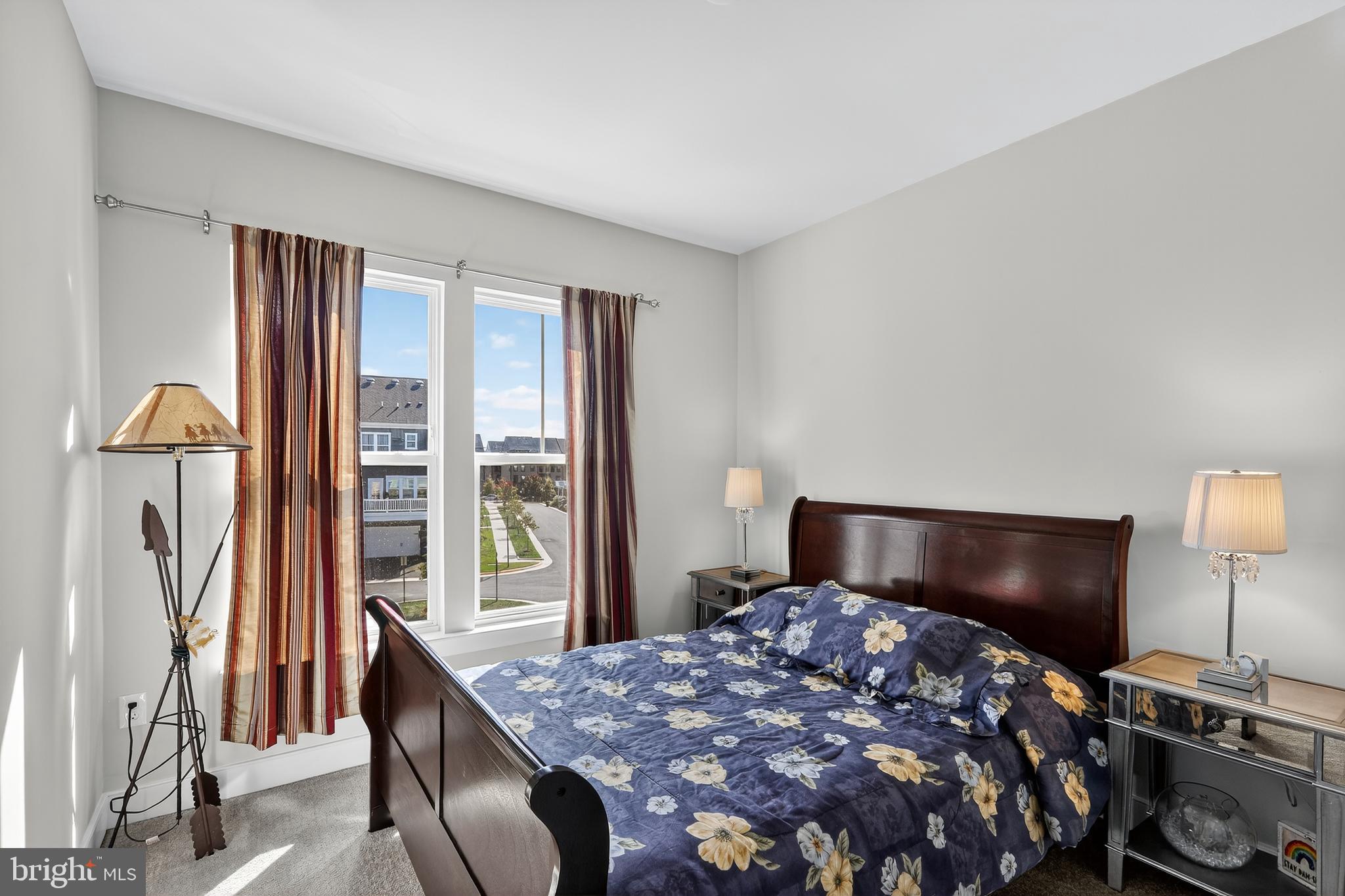 POTOMAC SHORES - Residential