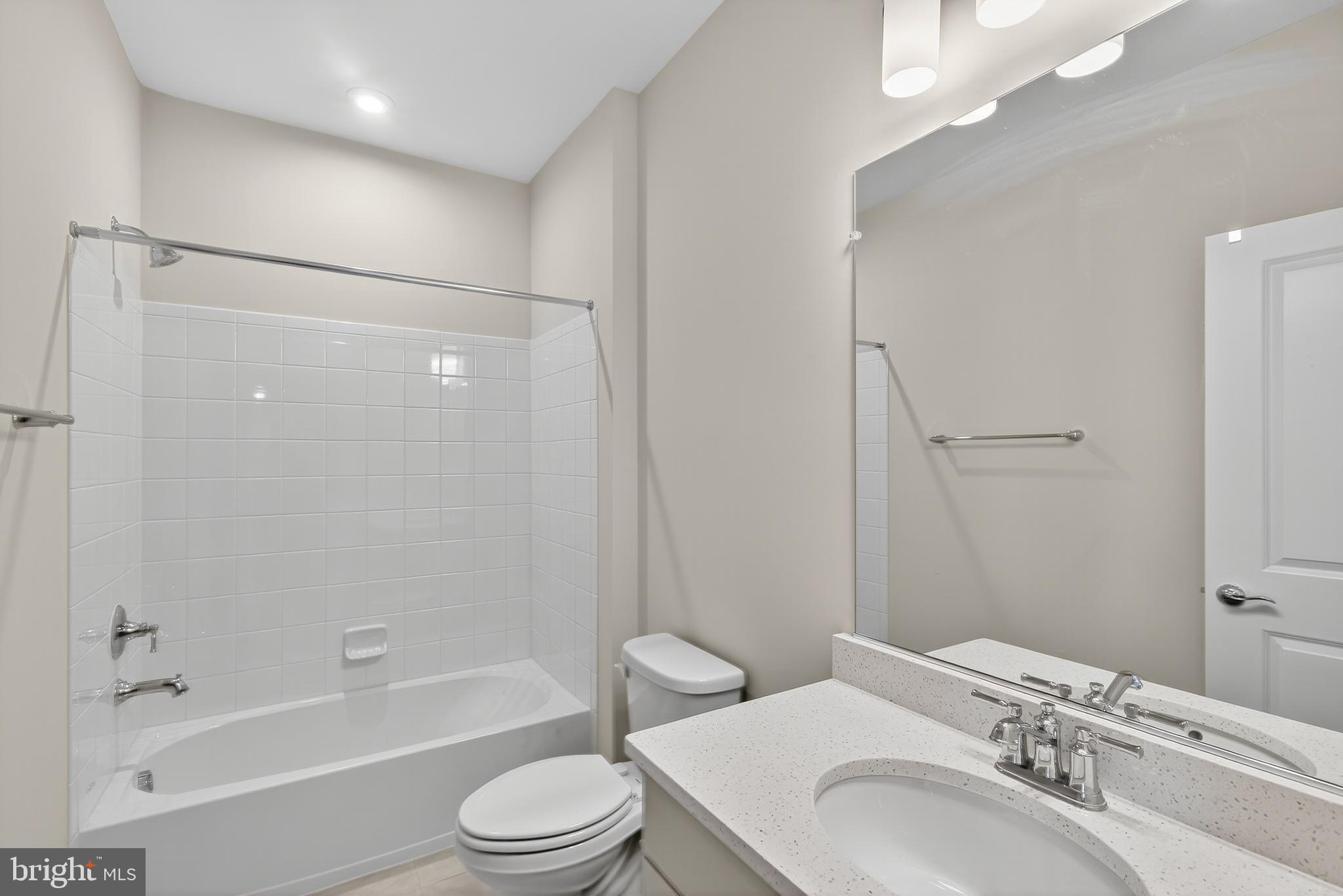 POTOMAC SHORES - Residential