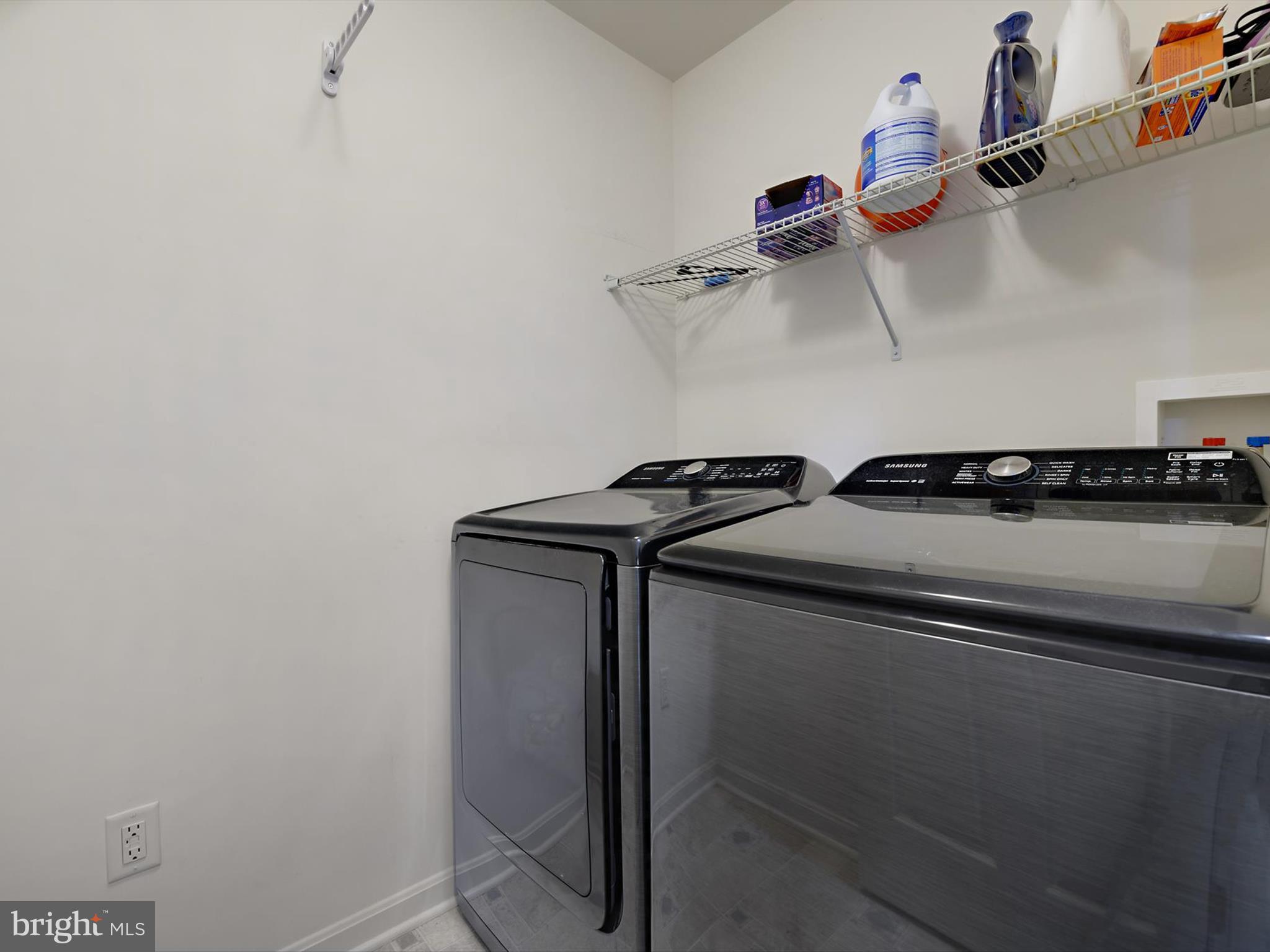 BRIDGEWATER AT CARVEL BEACH - Residential